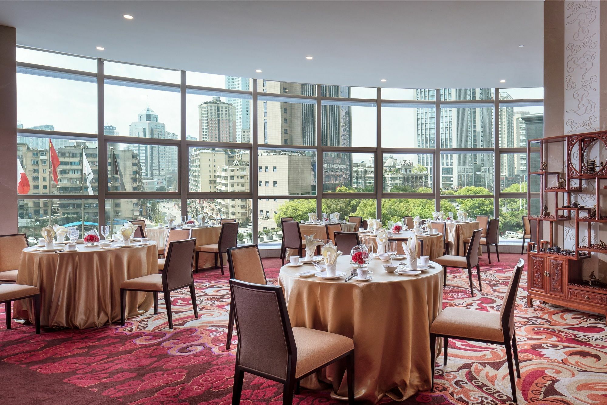 Отель Sofitel Guiyang Hunter Экстерьер фото