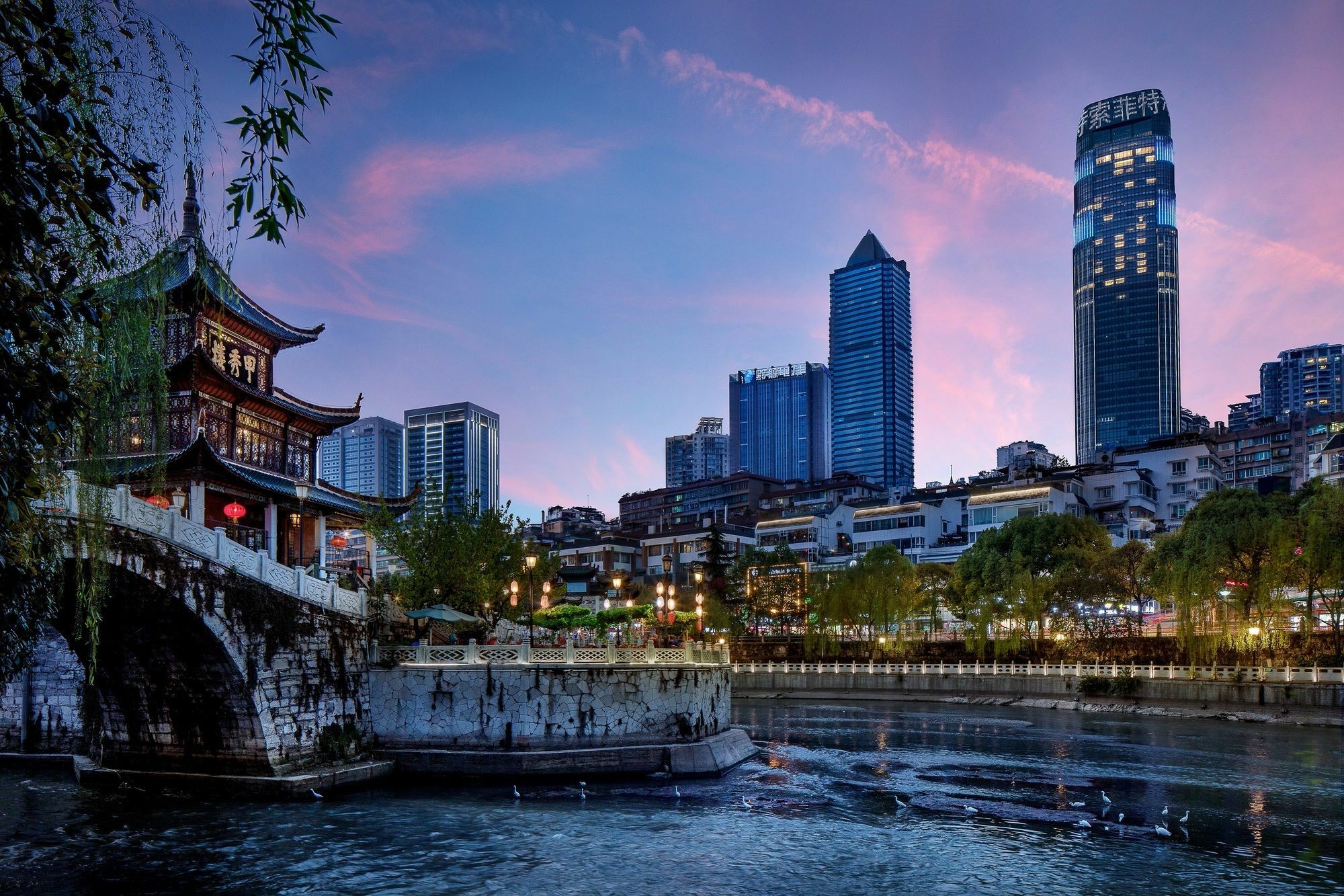 Отель Sofitel Guiyang Hunter Экстерьер фото